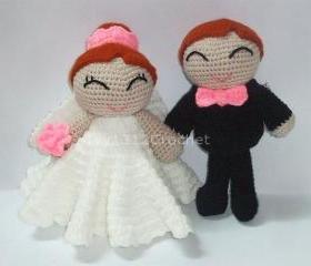 Wedding Bride / Groom - Finished Handmade Amigurumi crochet doll Valentine wedding bridal gift (Price for each item)