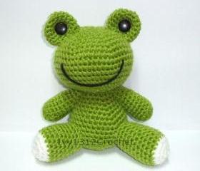 Green Frog - Finished Handmade Amigurumi crochet doll Home decor birthday gift Baby shower toy